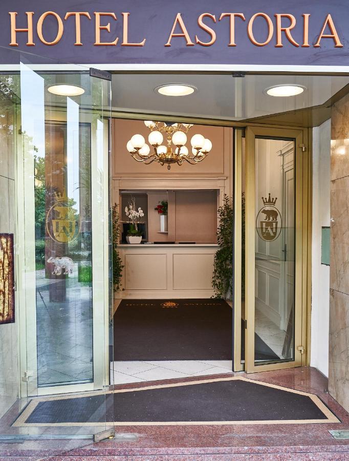 Hotel Astoria Biella Exterior photo